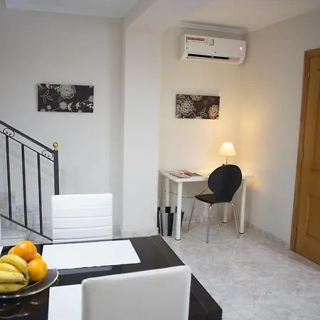 Old City Serranos Towers Appartement